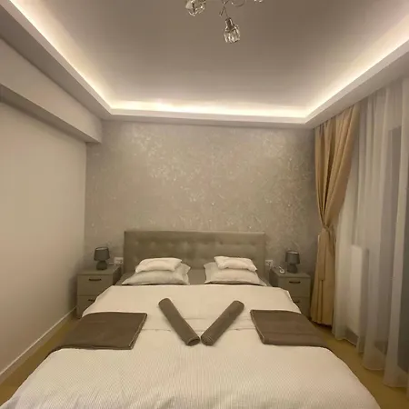 Plaza 1 Apartament *